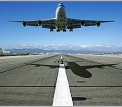Самолет авиакомпании «Ямал» экстренно сел в Тюмени. СК выясняет причины
