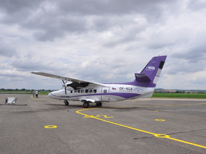 Aircraft Industries выкатила прототип самолета L-410 NG