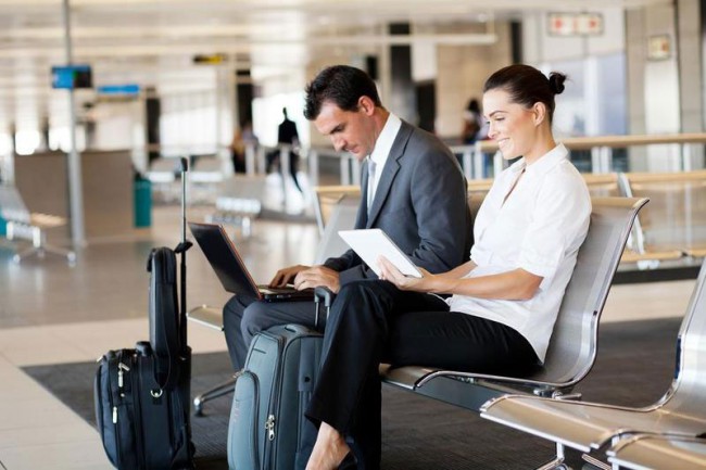 Сегодня все больше и больше аэропортов предлагают своим пассажирам бесплатный wi-fi
