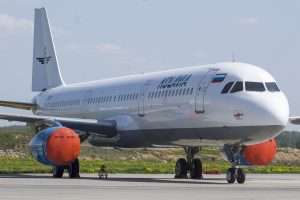 7 крупных авиакомпаний России, которых больше нет