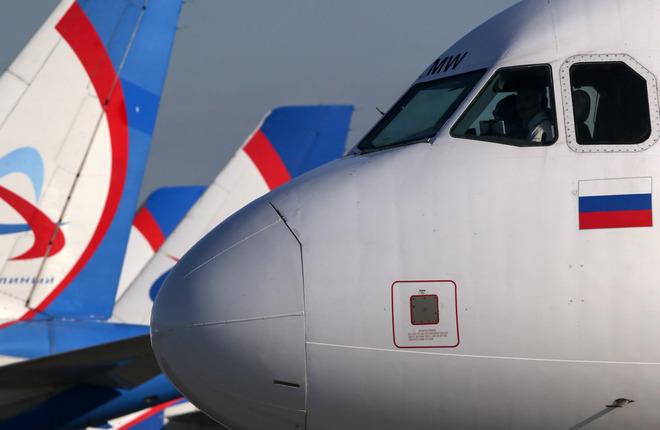 Пассажиров "ВИМ-авиа" развезут семь авиакомпаний