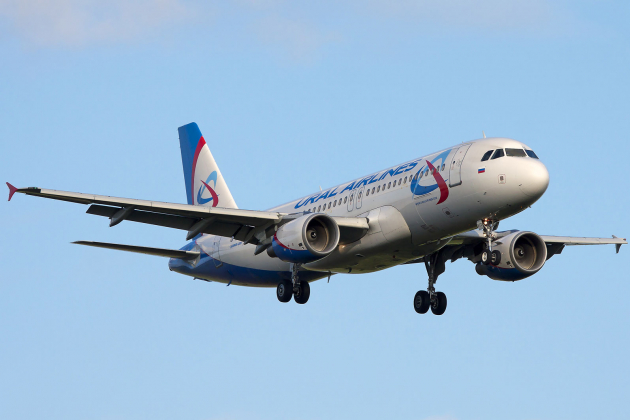 Авиакомпания "Уральские авиалинии" задержала рейс из Таджикистана на 19 часов