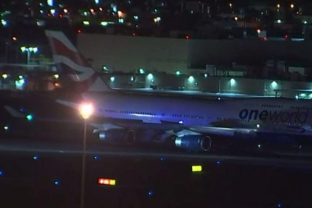 Самолёт "British Airways" загорелся при вылете из Финикса