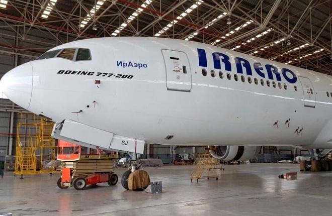 ФОТО: Boeing 777-200 получил ливрею авиакомпании "ИрАэро"