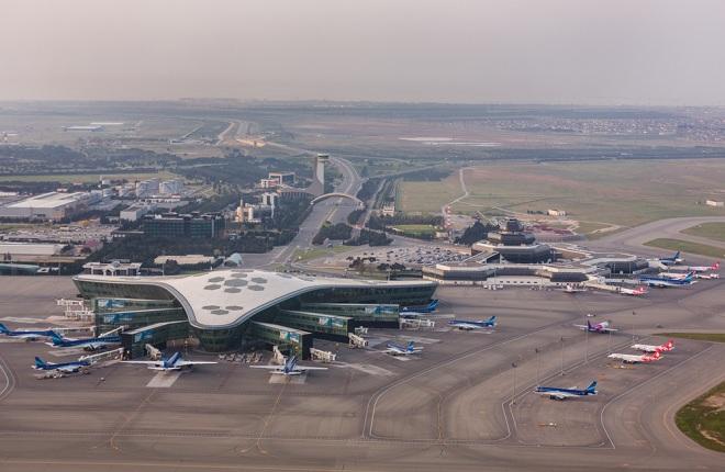 Пассажиропоток аэропорта Баку увеличился на 14% в первом полугодии