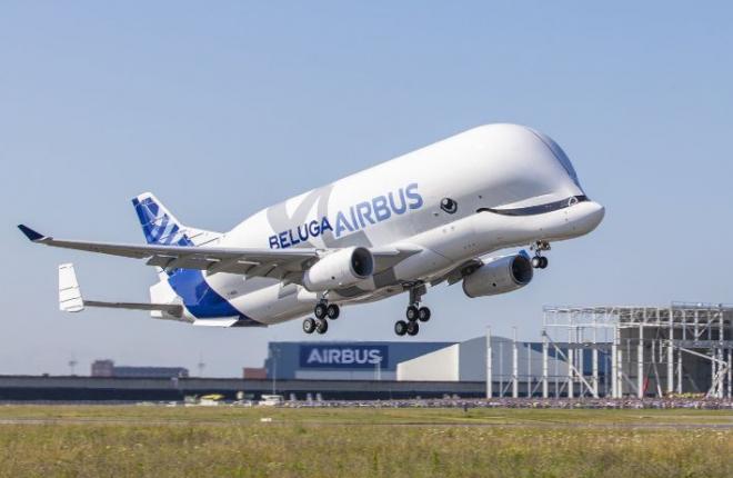 Грузовой самолет Beluga XL выполнил первый испытательный полет