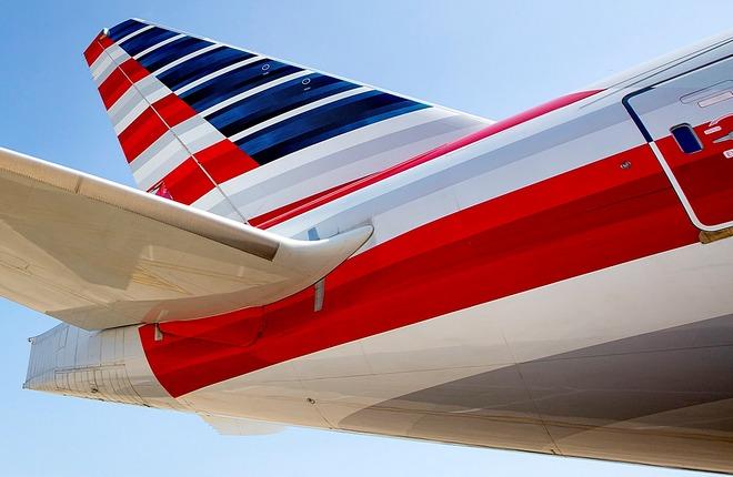Две крупнейшие авиакомпании США предупредили о сокращениях 60 тыс. сотрудников