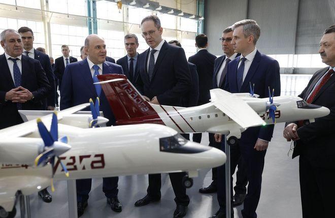 Премьер-министр РФ оценил потребность в региональных самолетах ТВРС-44 в 550 единиц