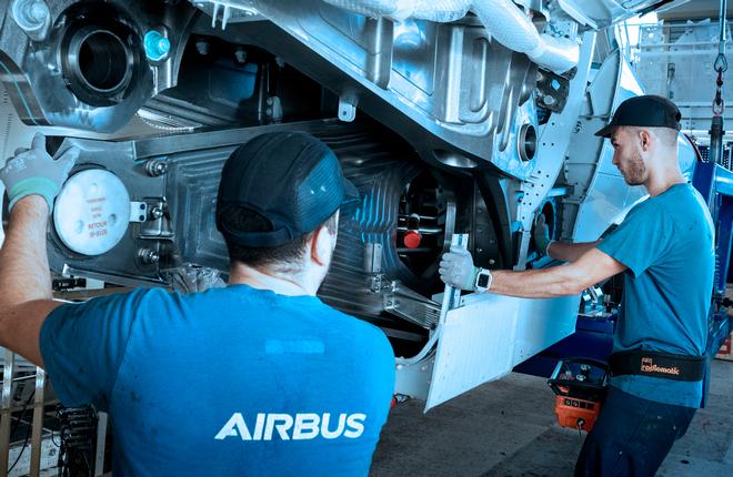 Airbus принял на работу более половины из 13000 человек, запланированных на этот год