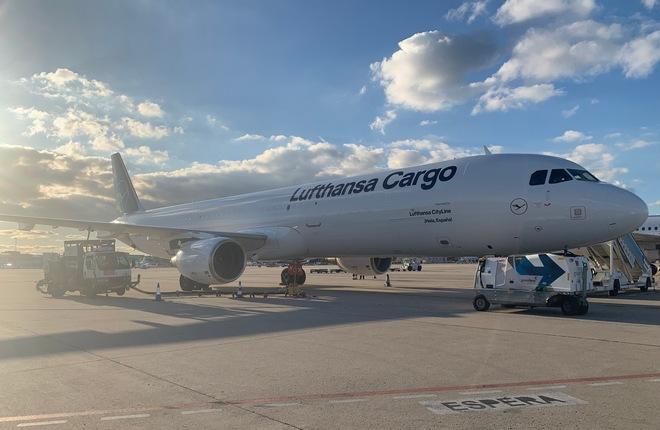Lufthansa вывела из эксплуатации два самолета Airbus A321F из-за трещины в фюзеляже